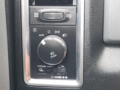 2019 RAM 1500 Classic Lone Star Crew Cab 4x2 5'7" Box