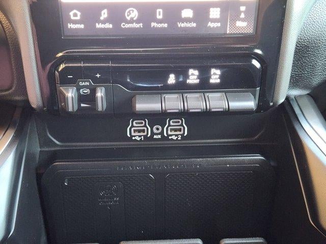 2025 RAM 1500 Lone Star Crew Cab 4x4 5'7" Box