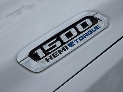 2022 RAM 1500 Lone Star Crew Cab 4x4 5'7" Box