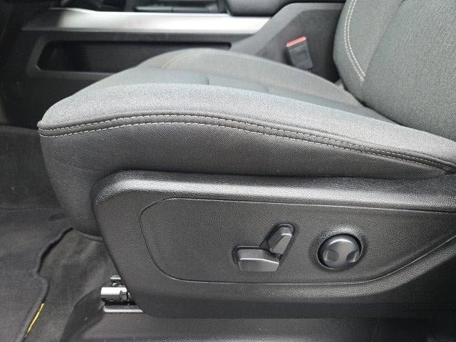 2022 RAM 1500 Lone Star Crew Cab 4x4 5'7" Box