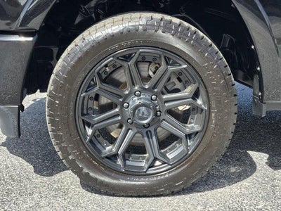 2021 RAM 1500 Laramie Crew Cab 4x4 5'7" Box