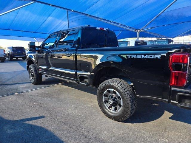2023 Ford F-250 LARIAT