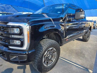 2023 Ford F-250 LARIAT