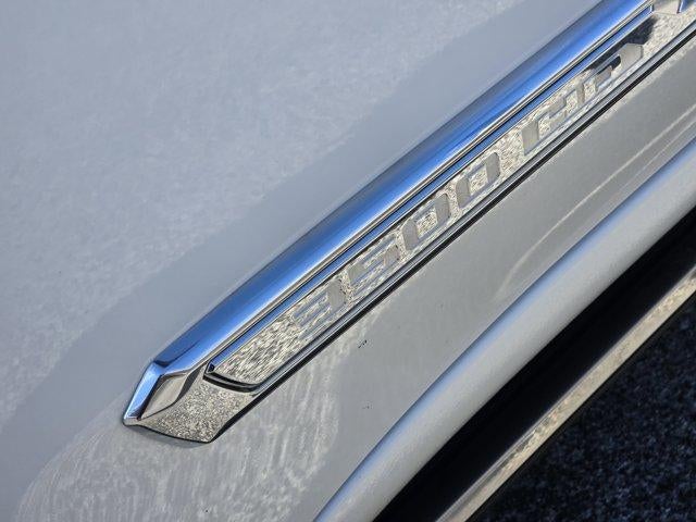 2025 Chevrolet Silverado 3500HD High Country - Photo 10