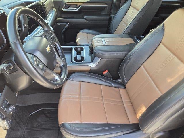 2025 Chevrolet Silverado 3500HD High Country - Photo 14