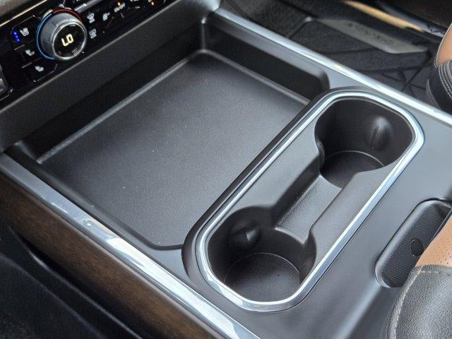 2025 Chevrolet Silverado 3500HD High Country - Photo 21