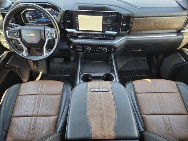 2025 Chevrolet Silverado 3500HD High Country - Photo 26