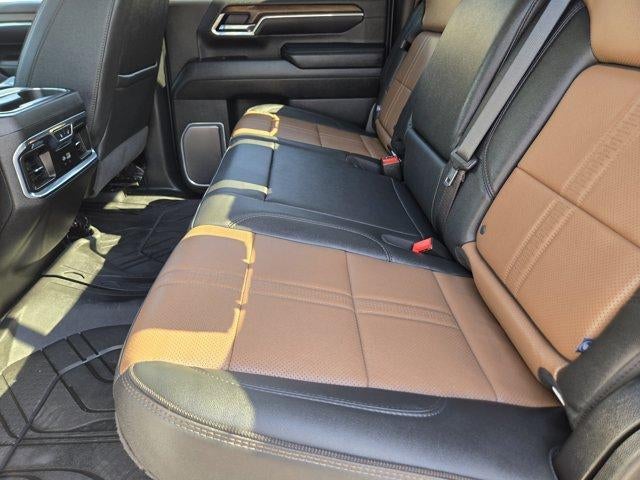 2025 Chevrolet Silverado 3500HD High Country - Photo 30