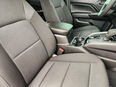 2024 Chevrolet Colorado WT