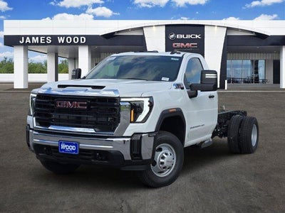 2026 GMC Sierra 3500 HD Chassis Cab Pro