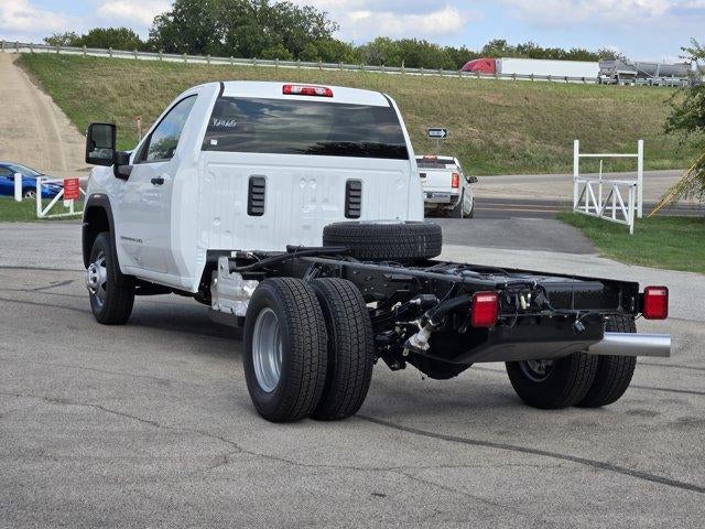 2026 GMC Sierra 3500 HD Chassis Cab Pro