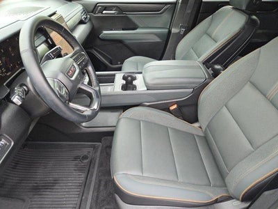 2025 GMC Acadia AT4