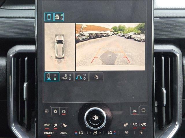 2025 GMC Acadia AT4