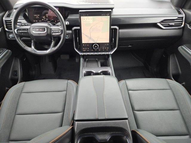 2025 GMC Acadia AT4