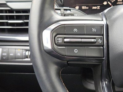 2025 GMC Acadia AT4