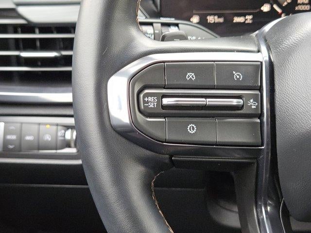 2025 GMC Acadia AT4