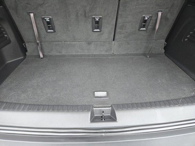 2025 GMC Acadia AT4