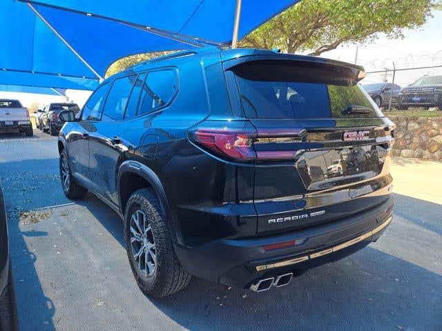 2025 GMC Acadia AT4