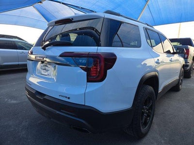 2022 GMC Acadia AT4