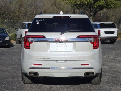2023 GMC Acadia Denali