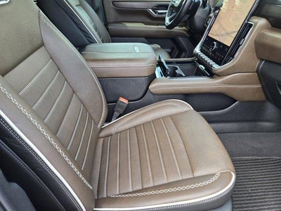 2025 GMC Yukon Denali Ultimate