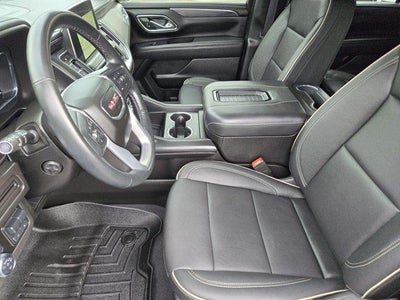 2023 GMC Yukon XL SLT