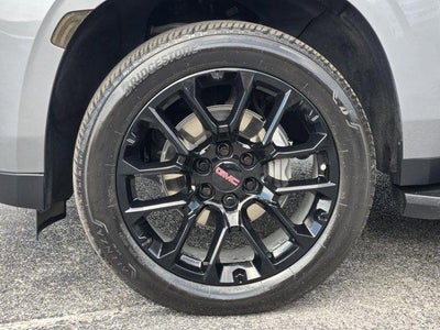 2024 GMC Yukon XL SLT