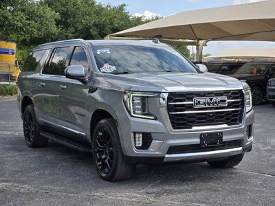 2024 GMC Yukon XL SLT