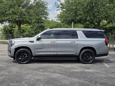 2024 GMC Yukon XL SLT