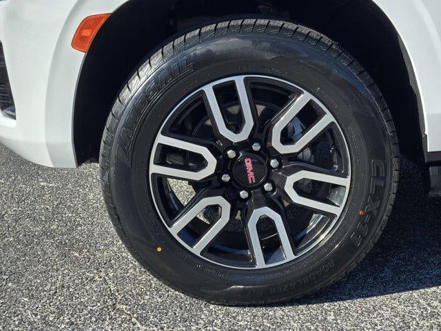 2024 GMC Yukon XL AT4 - Photo 13