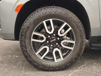 2024 GMC Yukon XL AT4