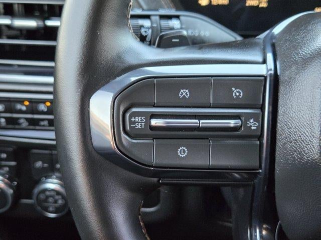 2025 GMC Yukon XL AT4
