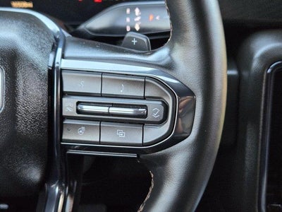2025 GMC Yukon XL AT4