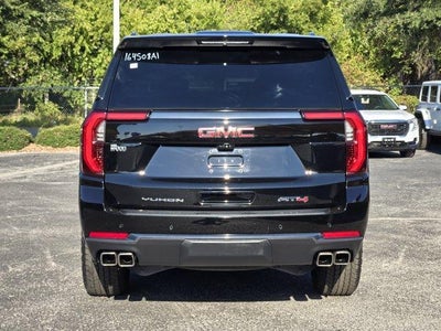 2025 GMC Yukon XL AT4