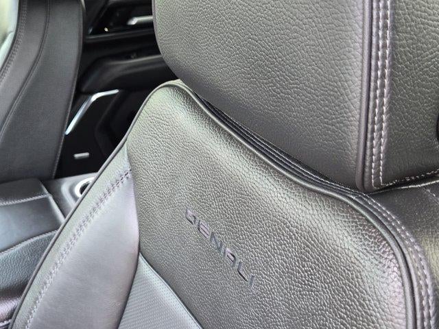 2026 GMC Yukon XL Denali - Photo 16