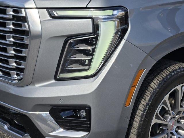 2026 GMC Yukon XL Denali - Photo 9