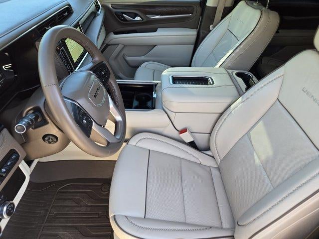 2024 GMC Yukon XL Denali - Photo 14