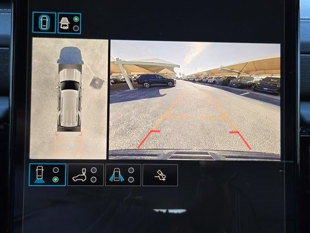 2025 GMC Yukon AT4 Ultimate - Photo 19