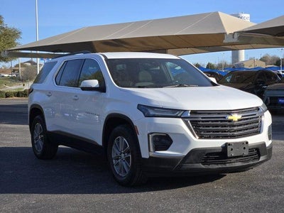 2022 Chevrolet Traverse LT Cloth