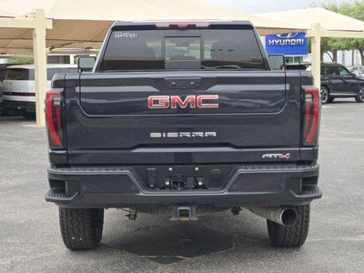2024 GMC Sierra 2500 HD AT4