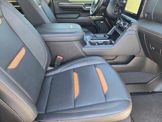 2024 GMC Sierra 3500HD AT4 - Photo 15