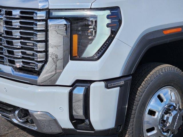 2026 GMC Sierra 3500 HD Denali DRW