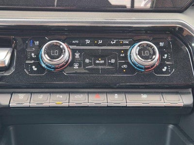 2026 GMC Sierra 3500 HD Denali Ultimate DRW