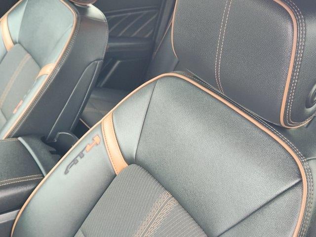 2026 GMC Canyon AT4 - Photo 16