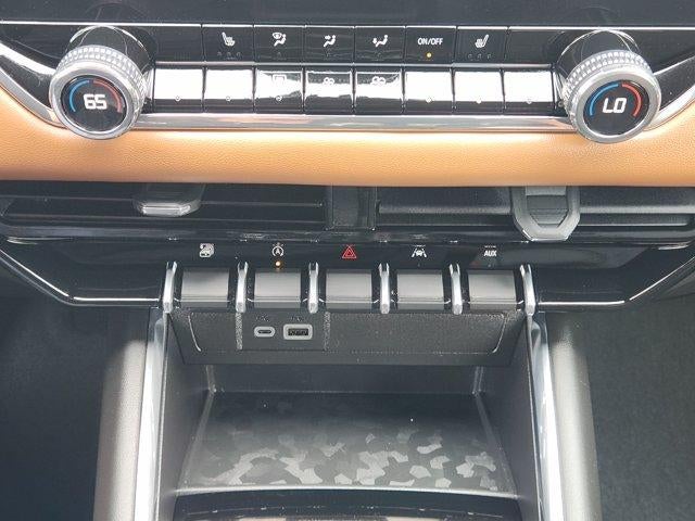 2026 GMC Canyon AT4 - Photo 21