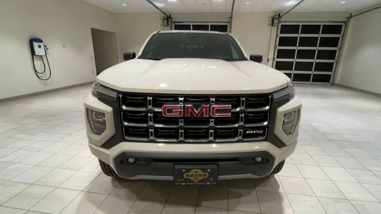 2026 GMC Canyon AT4