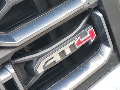 2023 GMC Canyon 4WD AT4