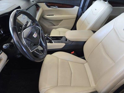 2018 Cadillac XT5 Luxury FWD