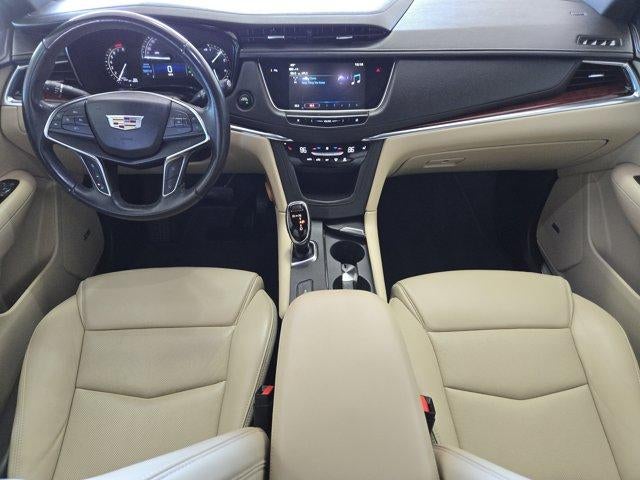 2018 Cadillac XT5 Luxury FWD