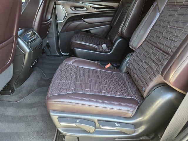 2023 Cadillac Escalade 4WD Sport Platinum
